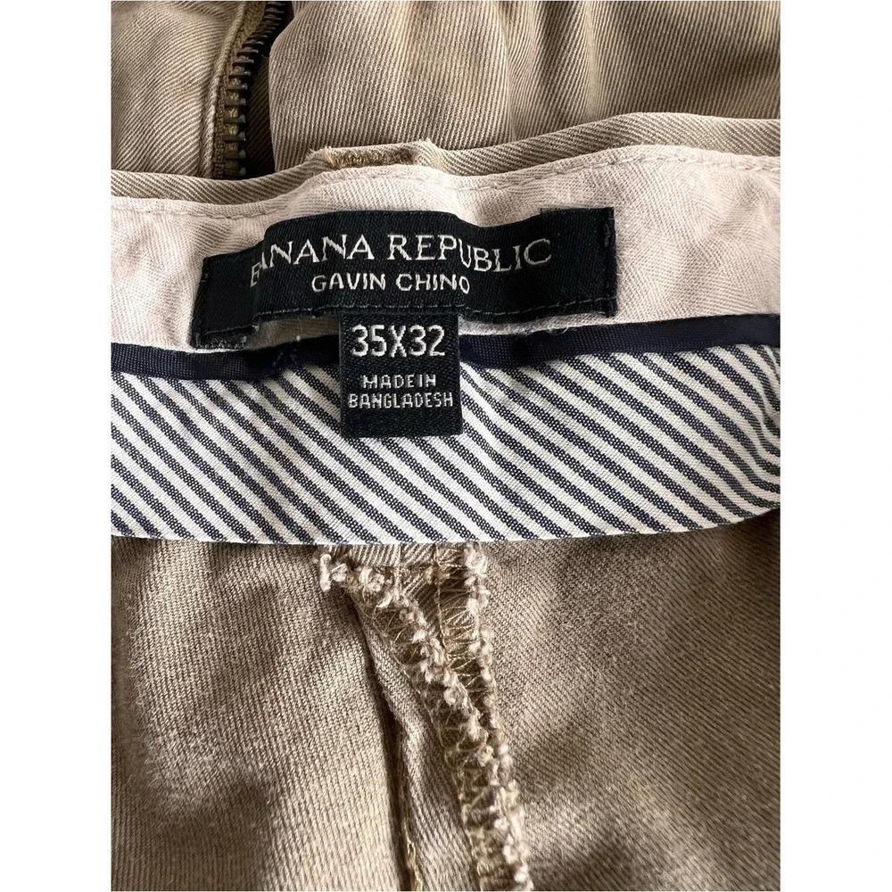 Banana Republic Bundle of Two Pairs 35x32 Gavin Chinos in Khaki Tan‎ with Flaws